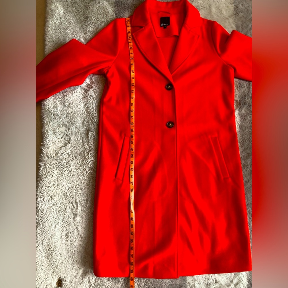 Fire-engine-RED Coat - Picture 4 of 6